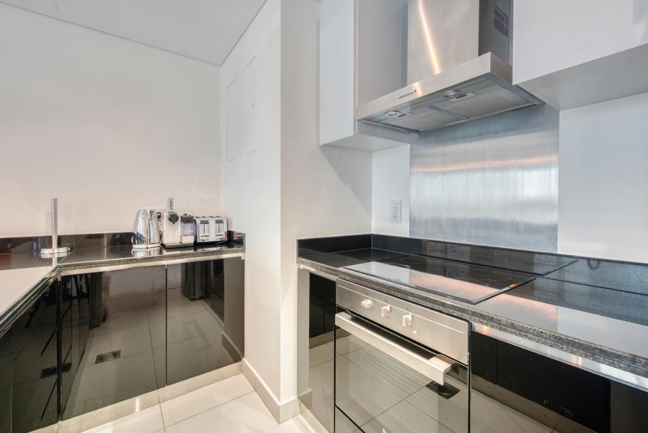 ドバイMaison Privee - Aesthetic Apt With Stunning View In Luxurious Buildingアパートメント エクステリア 写真